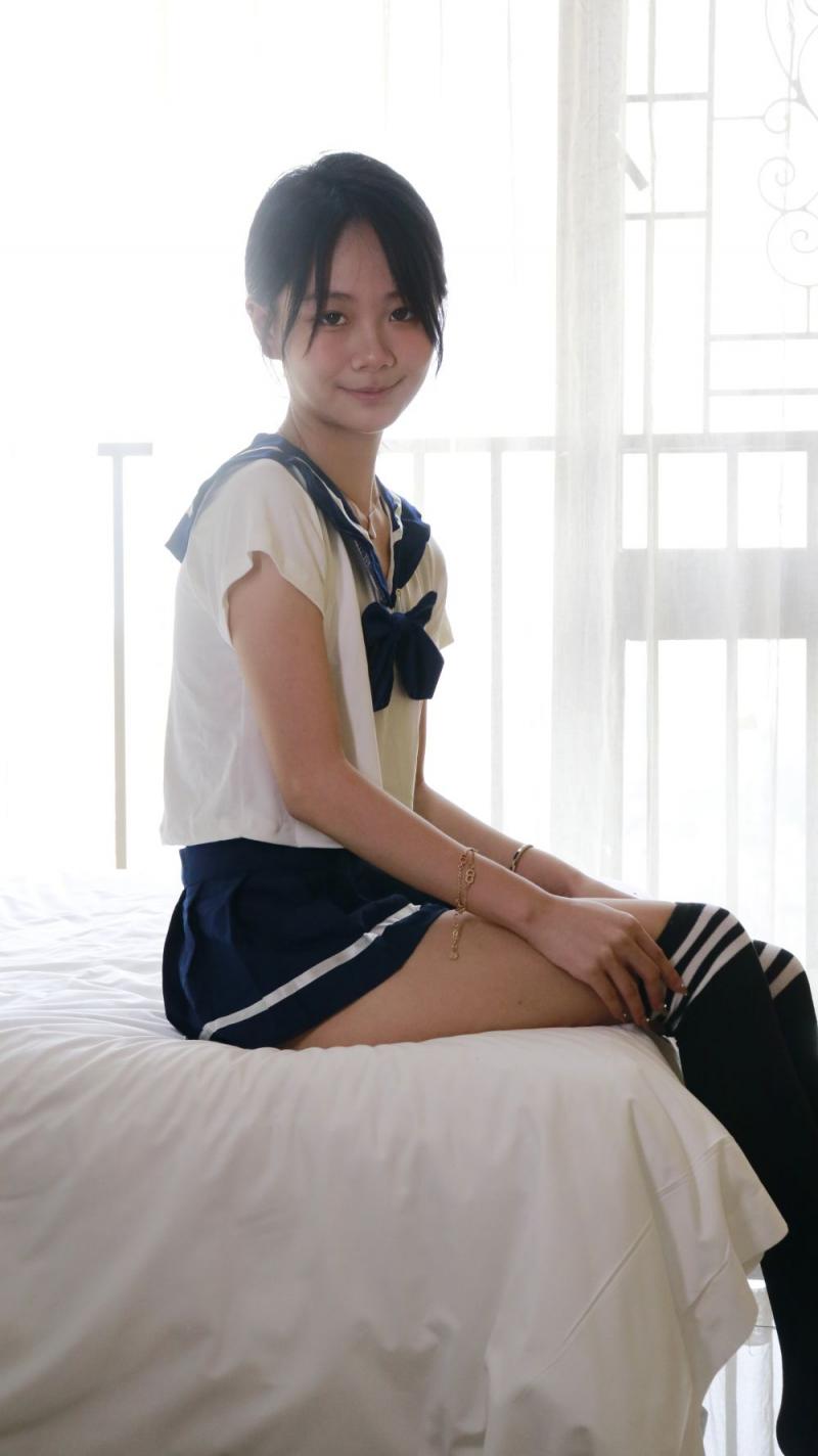 鲜嫩的顶级JK学妹