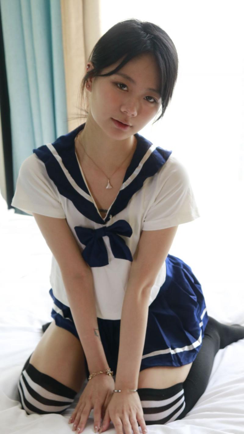 鲜嫩的顶级JK学妹