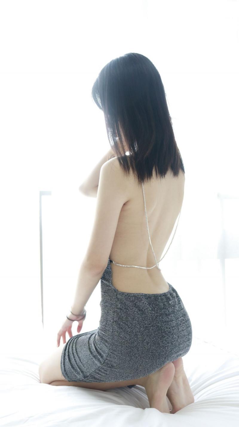 仪态优美的清纯妹子