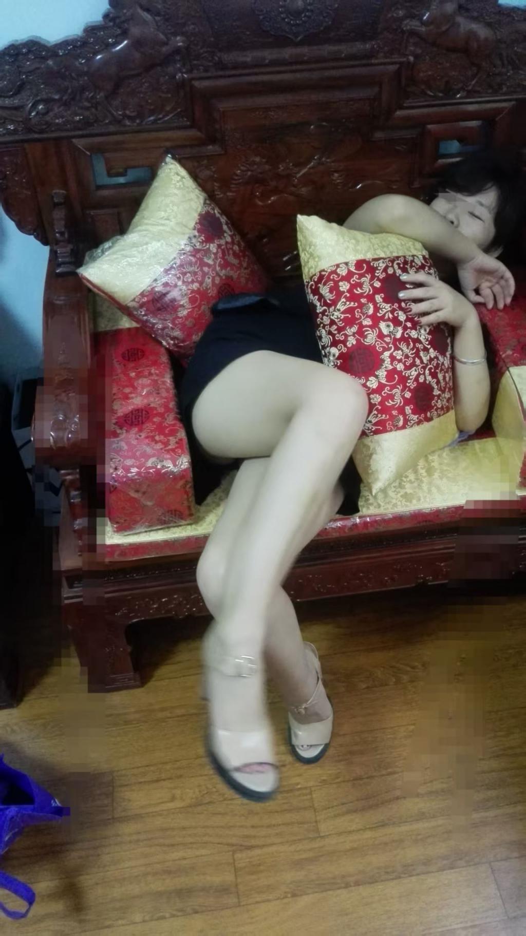 骚屄老婆魅岚制服诱惑