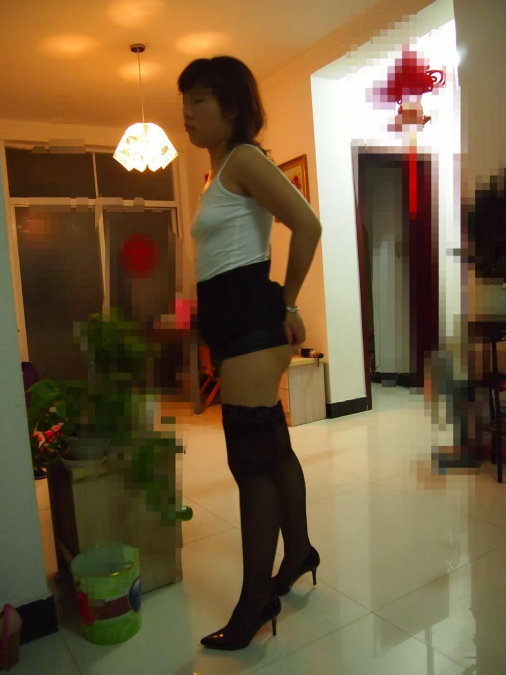 骚屄老婆魅岚制服诱惑