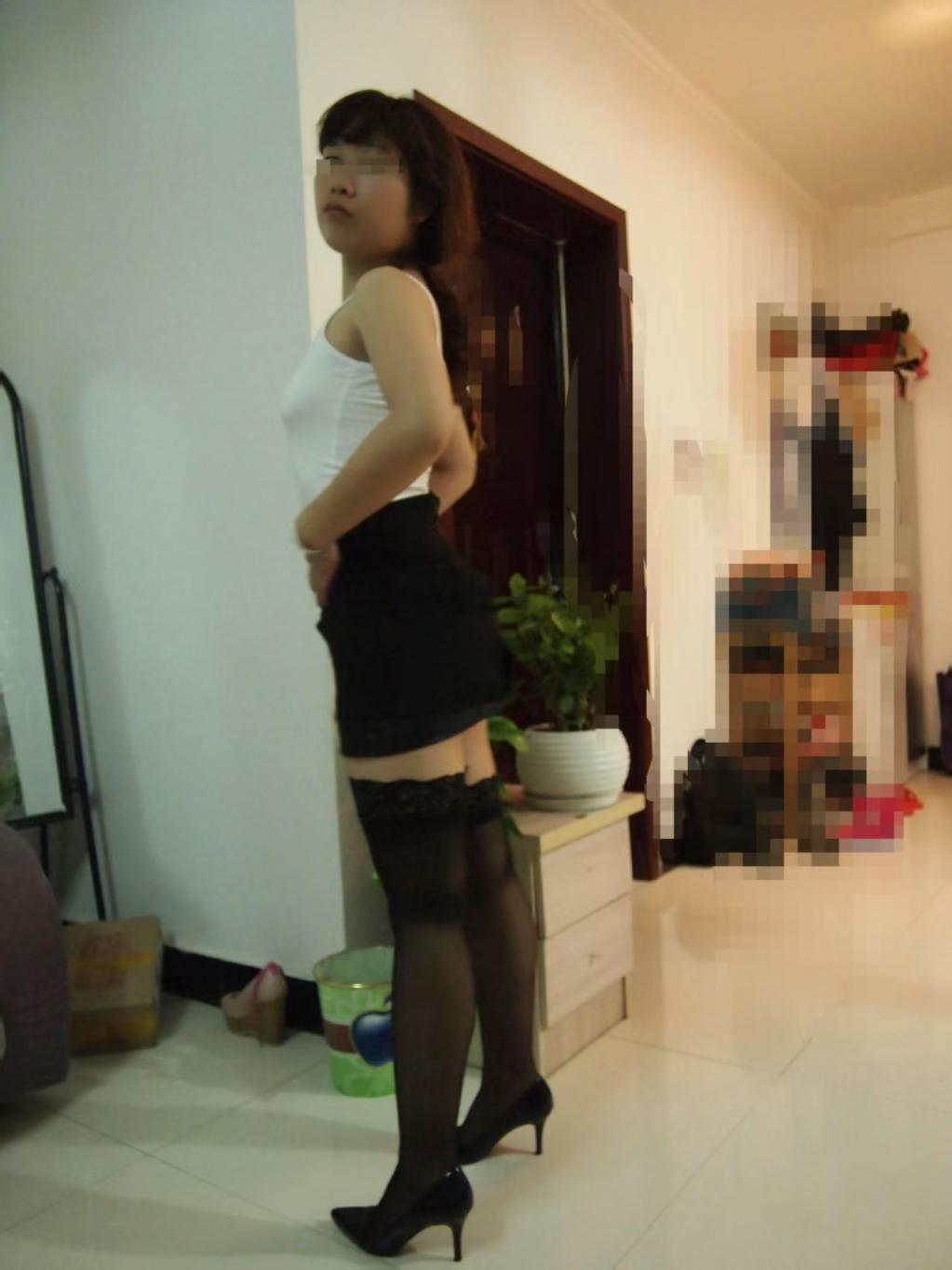 骚屄老婆魅岚制服诱惑