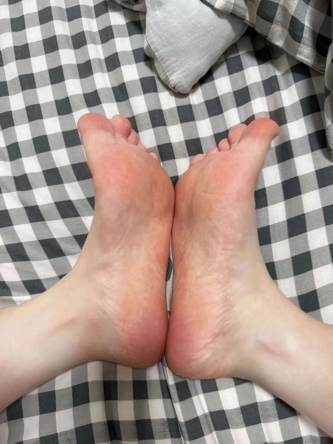 分享不同玉足细节，从素到荤，看看你恋哪一款