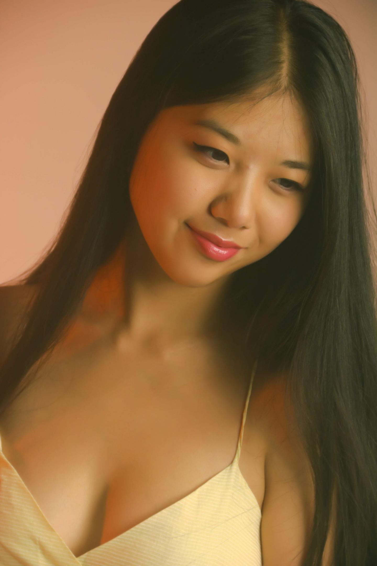 新加坡模特Fiona人体私拍套图