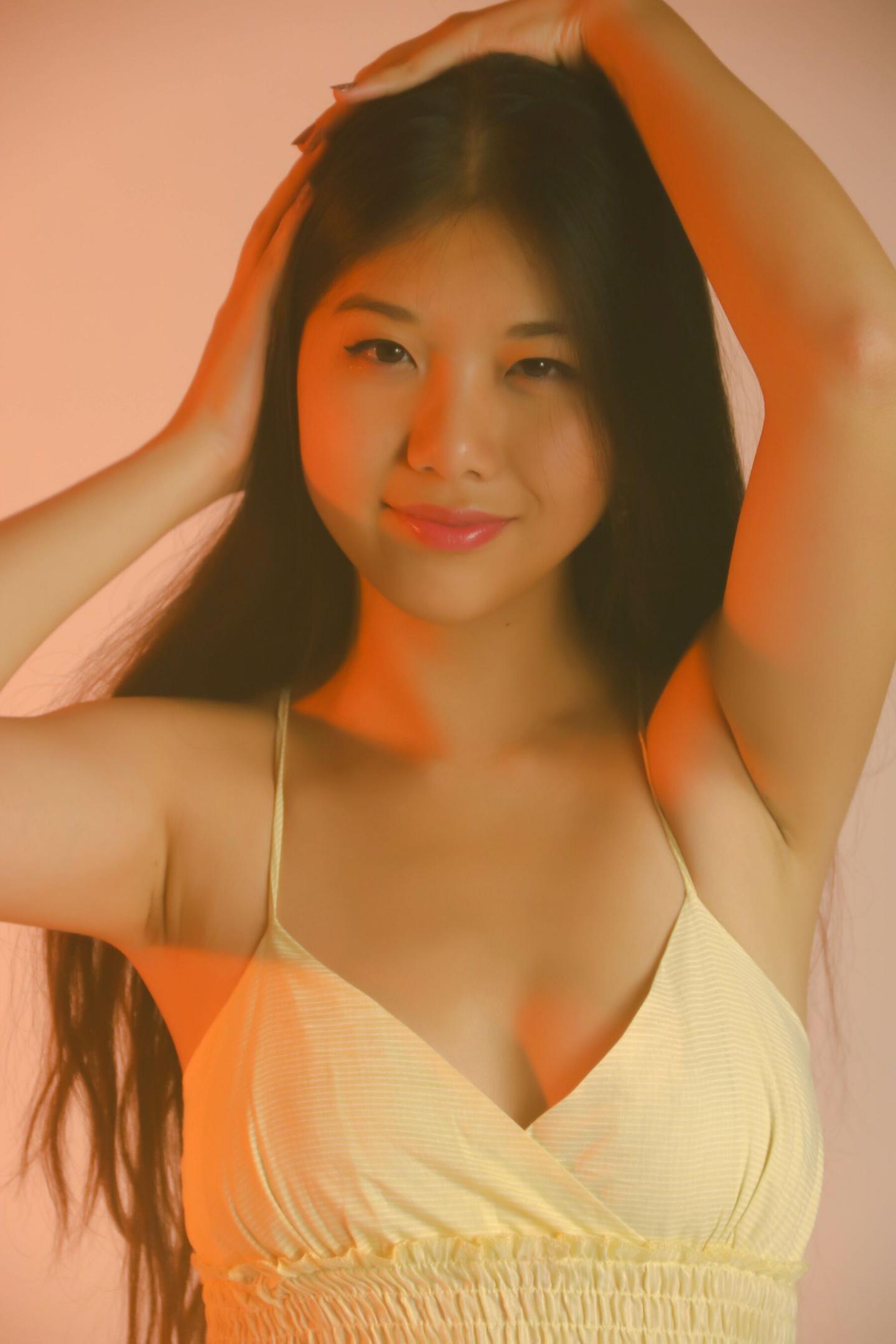 新加坡模特Fiona人体私拍套图