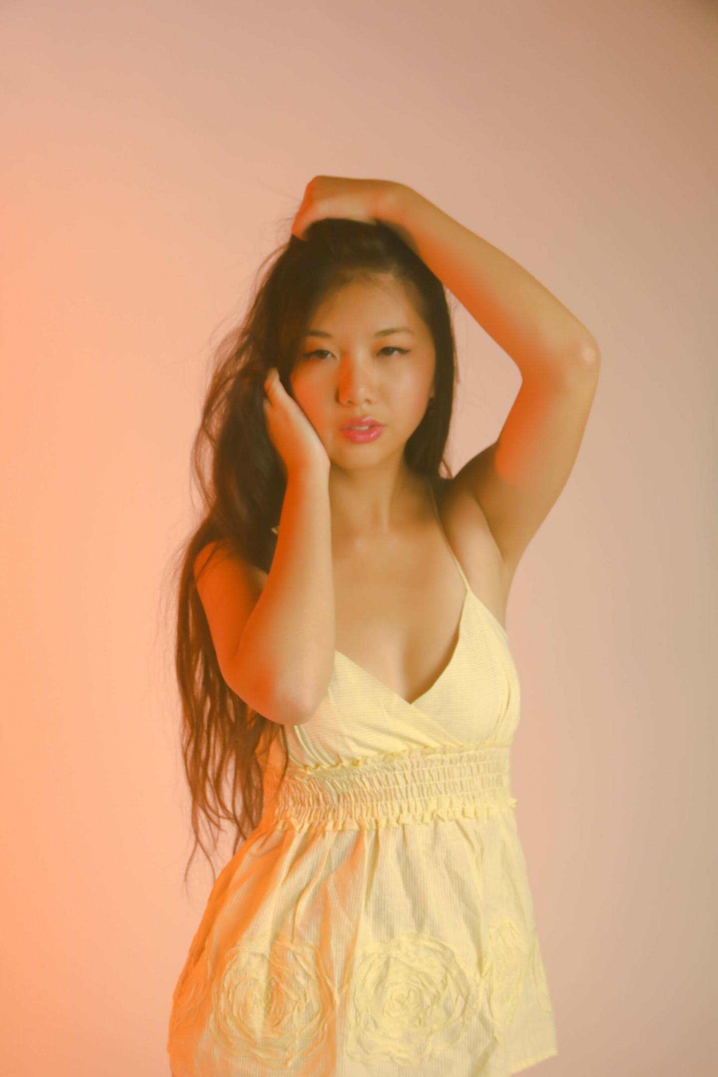 新加坡模特Fiona人体私拍套图