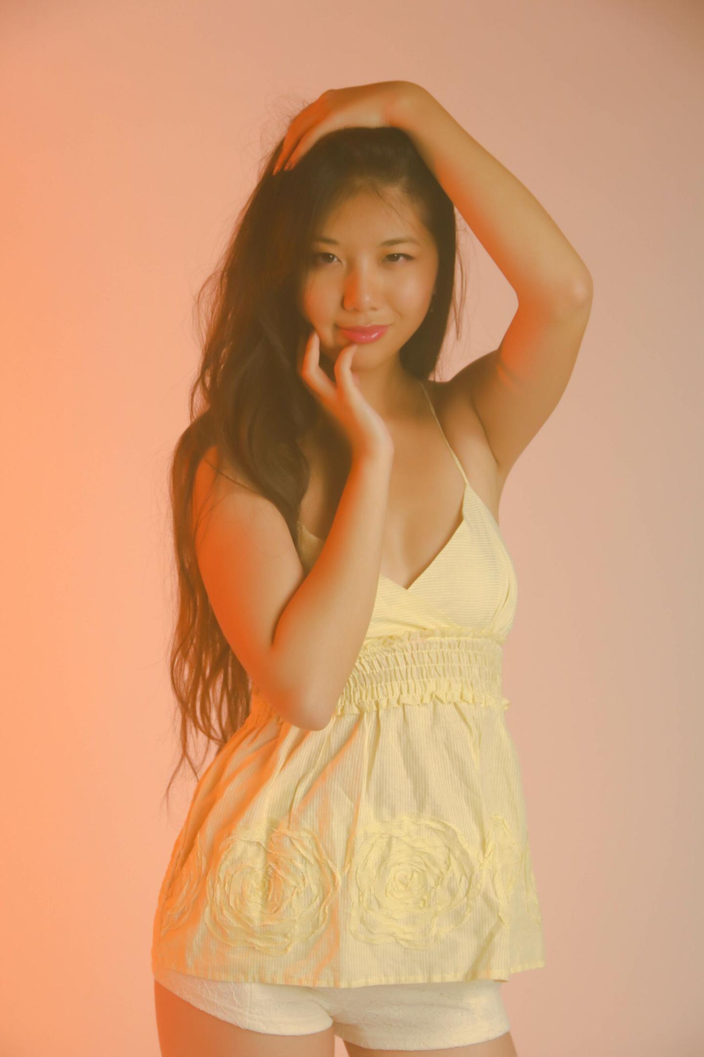 新加坡模特Fiona人体私拍套图