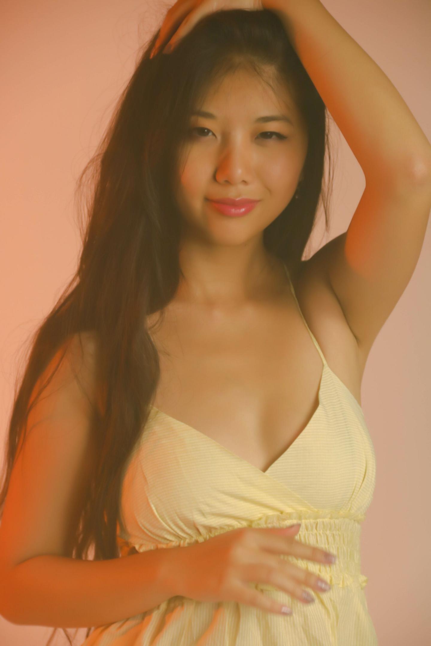 新加坡模特Fiona人体私拍套图