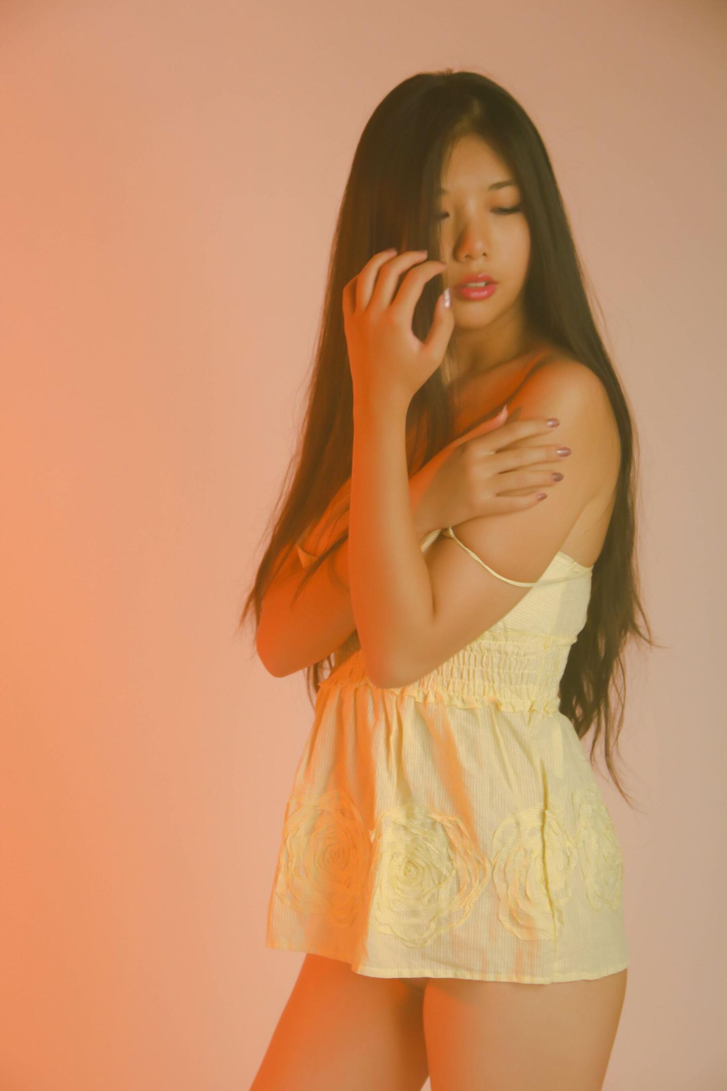 新加坡模特Fiona人体私拍套图