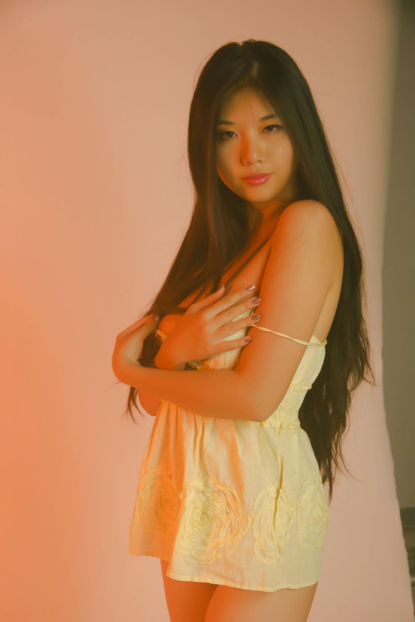 新加坡模特Fiona人体私拍套图