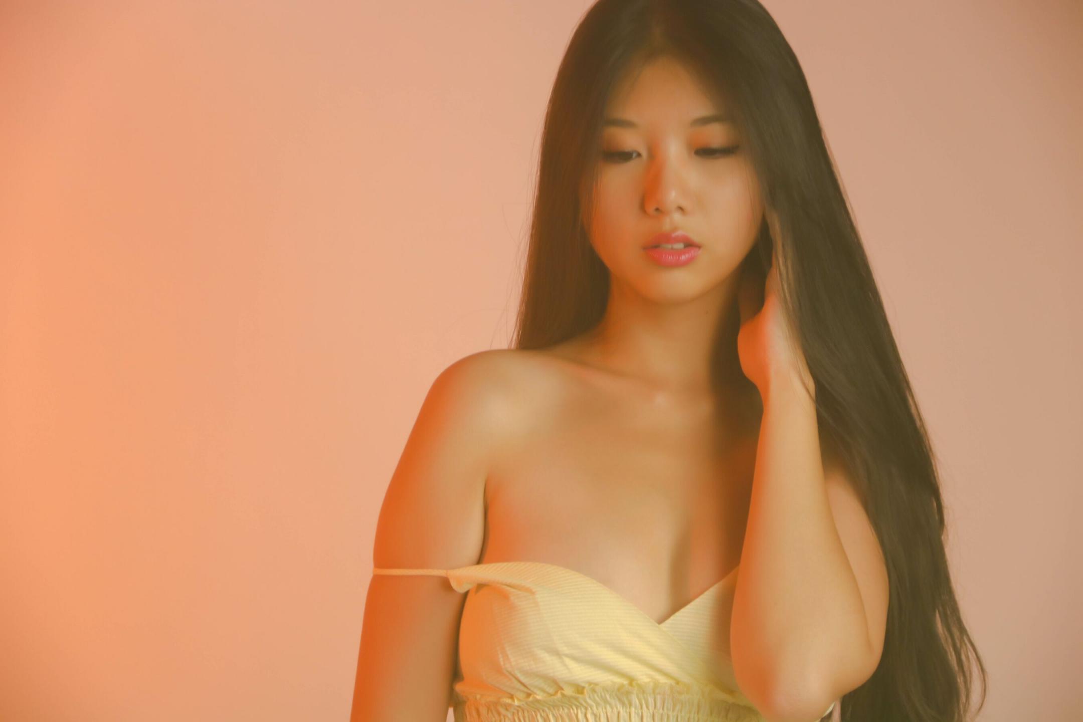 新加坡模特Fiona人体私拍套图