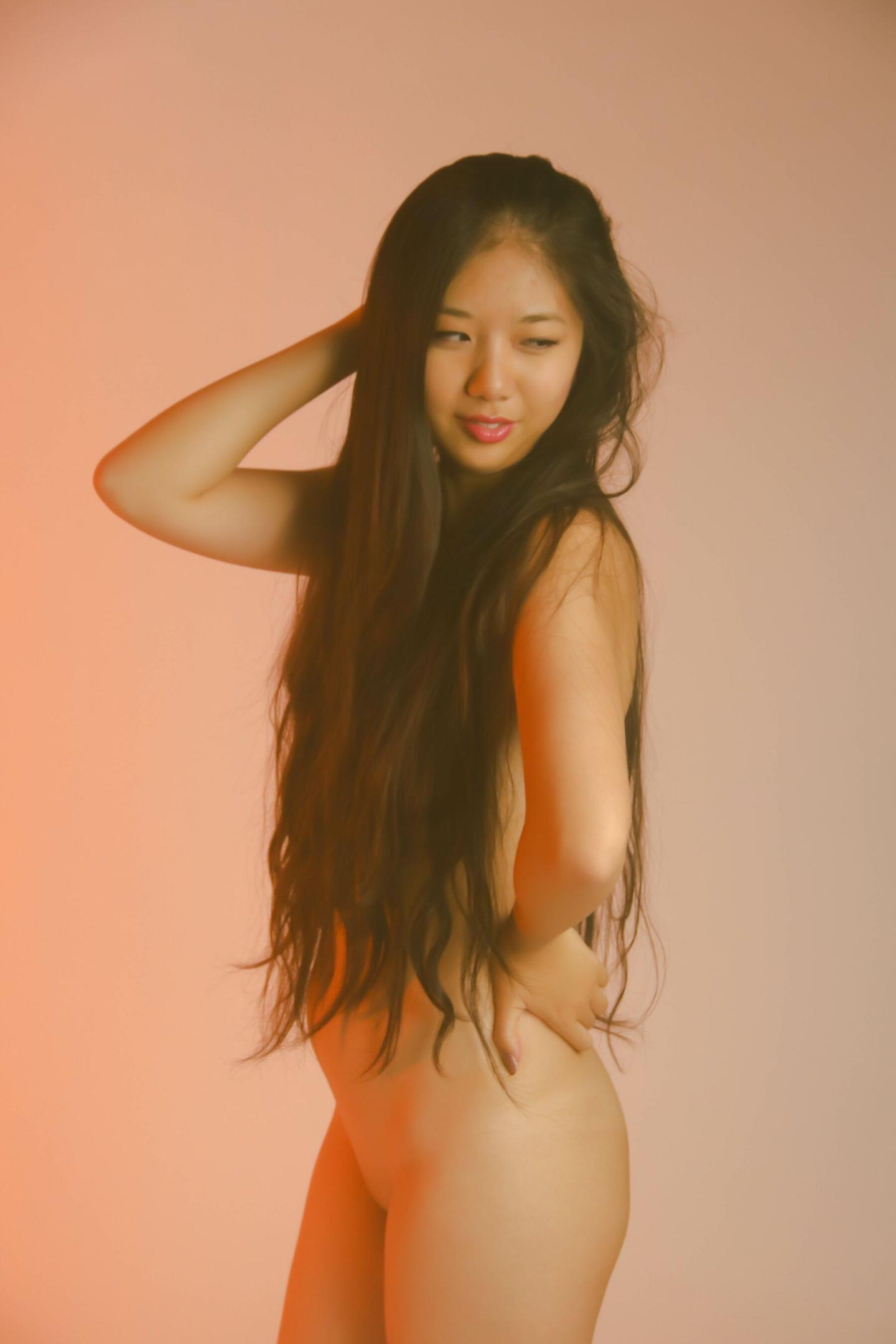 新加坡模特Fiona人体私拍套图