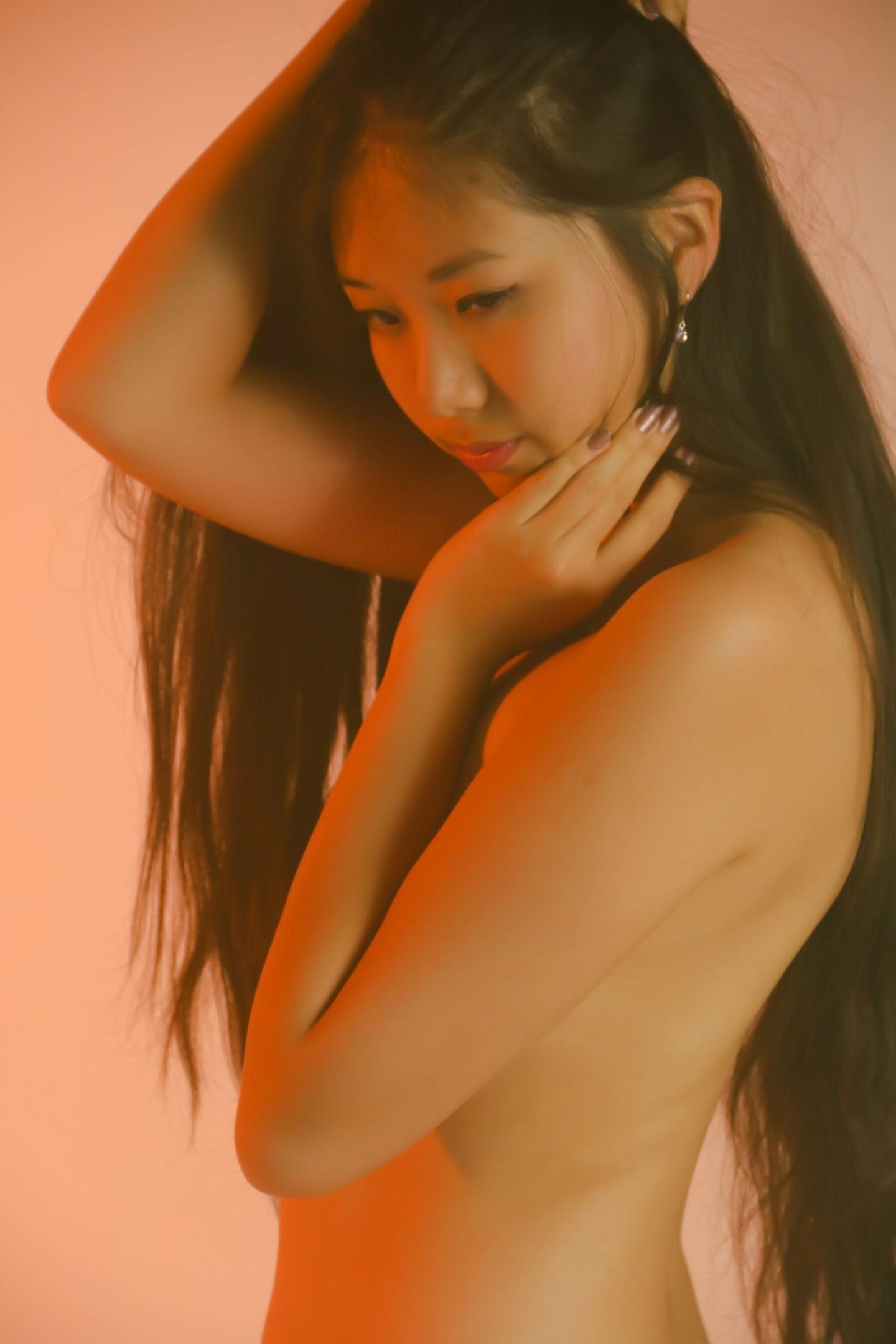 新加坡模特Fiona人体私拍套图