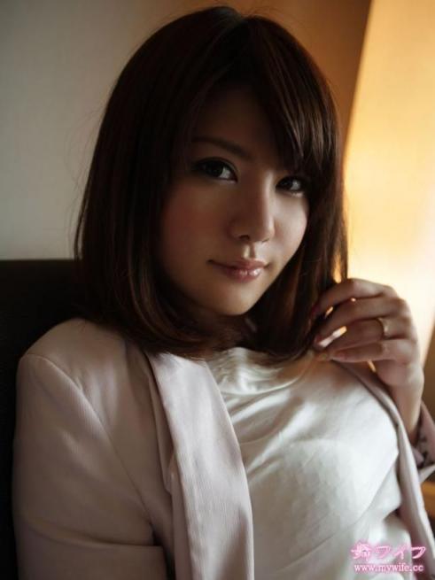 高瀬茉希