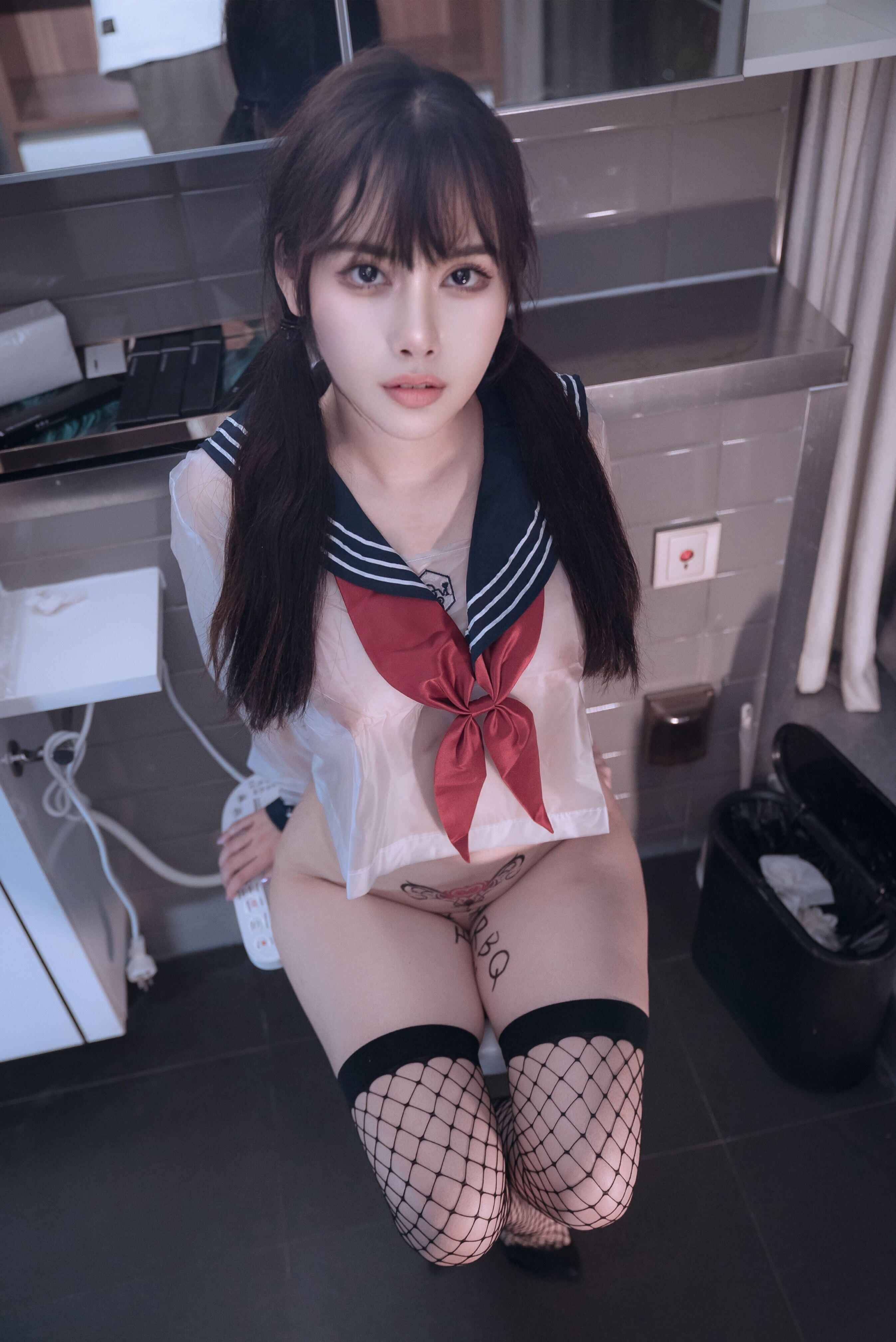 水手服淫娃