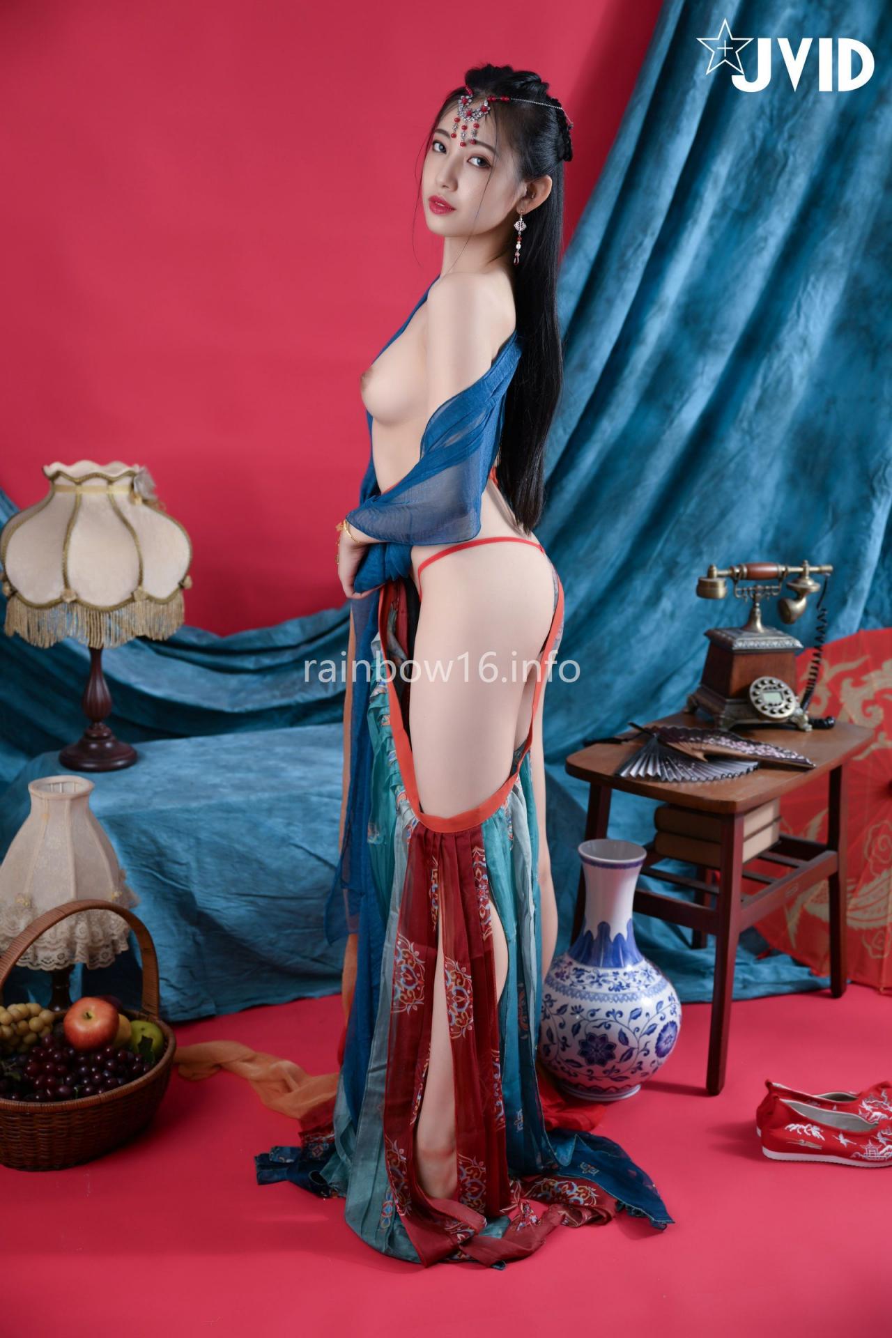 夏暮光，裸体女神敦煌风格造型